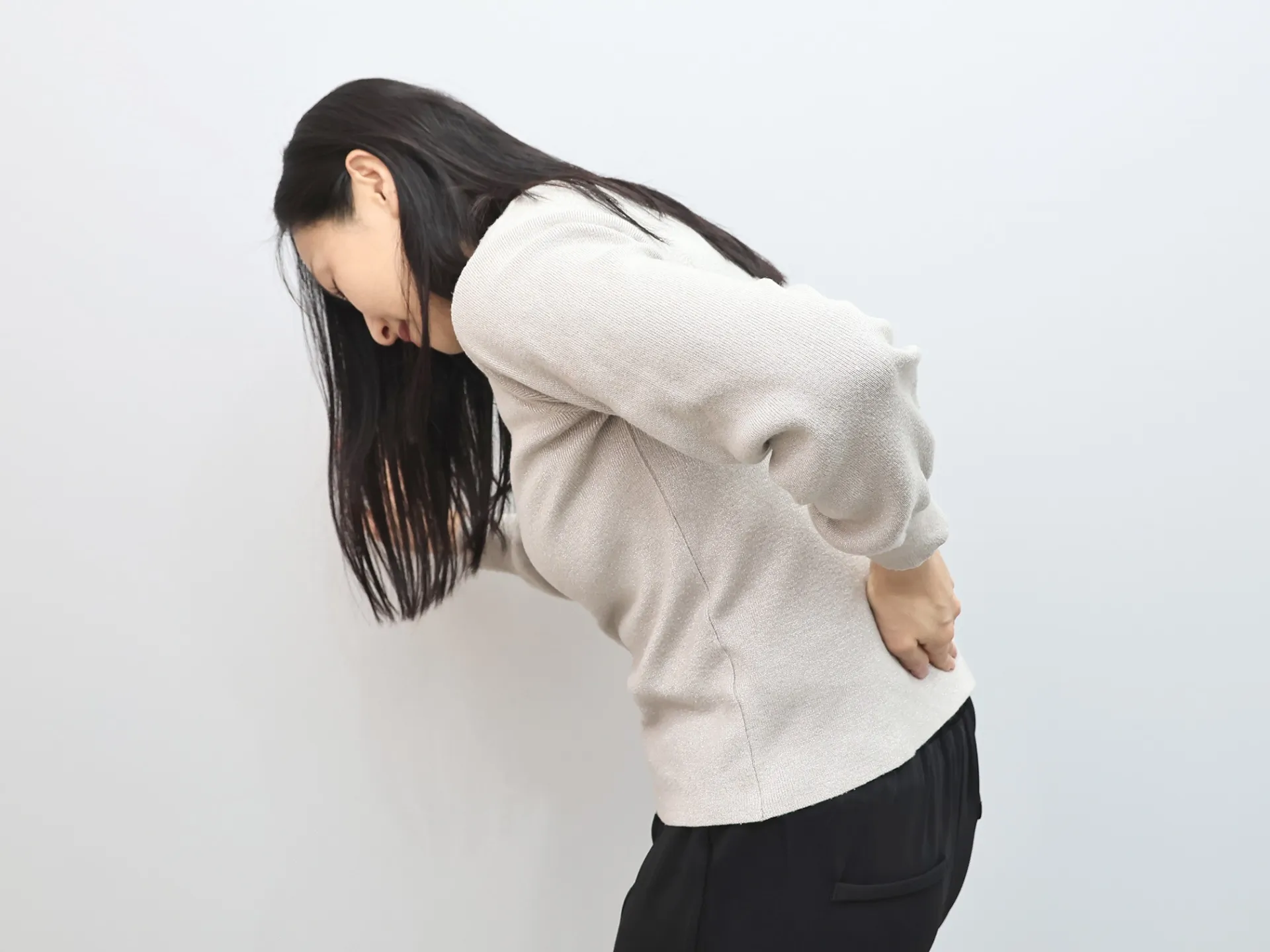 腰が痛い、その理由—— 傷めてから治るしくみまで、わかりやすく解説します